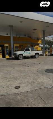 טויוטה היילקס 4X4 4X4 DLX חד קבינה ידני דיזל 2.4 (90 כ''ס) דיזל 2000 למכירה בדור