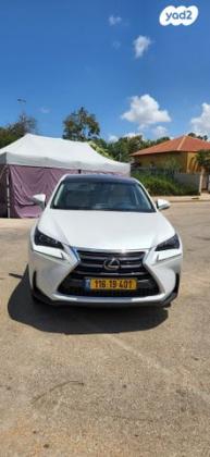 לקסוס NX 4X4 NX200T Premium אוט' 2.0 (238 כ"ס) בנזין 2017 למכירה בתל אביב יפו