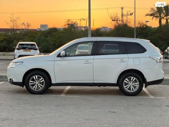 מיצובישי אאוטלנדר Instyle אוט' 7 מק' 2.0 (150 כ"ס) בנזין 2015 למכירה בחולון