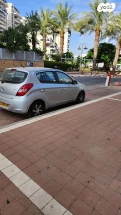 יונדאי i20 Inspire אוט' 1.4 (100 כ"ס) [2009-2015] בנזין 2011 למכירה באור יהודה