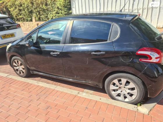 פיג'ו 208 Access ידני 1.2 (82 כ"ס) בנזין 2014 למכירה ברחובות