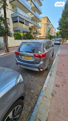 מיצובישי אאוטלנדר Instyle אוט' 7 מק' 2.0 (150 כ"ס) בנזין 2019 למכירה ברחובות