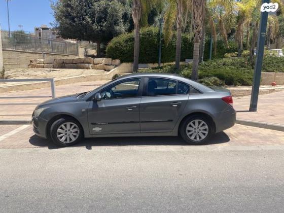 שברולט קרוז LS סדאן אוט' 1.6 (112 כ"ס) בנזין 2010 למכירה בבאר שבע