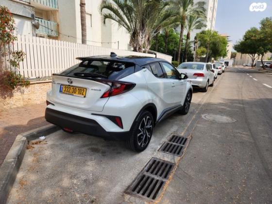 טויוטה C-HR Chic הייבריד אוט' 1.8 (98 כ"ס) בנזין 2021 למכירה בקרית אתא