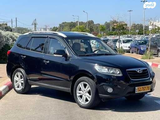יונדאי סנטה פה 4X4 Luxury אוט' דיזל 7 מק' 2.2 (197 כ''ס) דיזל 2011 למכירה בנתניה