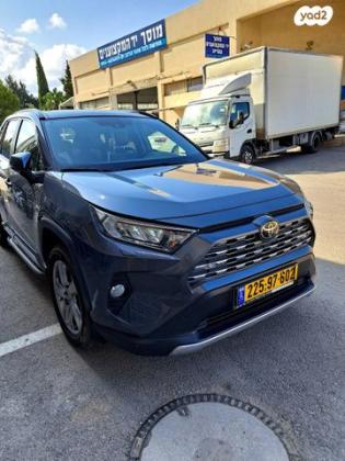 טויוטה RAV4 ארוך Extreme אוט' 2.0 (175 כ''ס) בנזין 2020 למכירה בנהריה