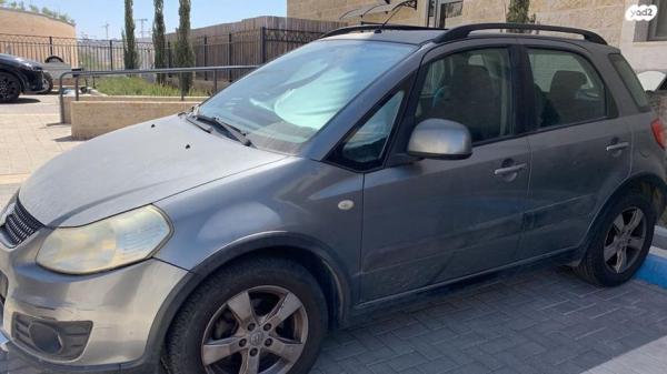סוזוקי SX4 GLX הצ'בק אוט' 1.6 (120 כ"ס) בנזין 2012 למכירה בירושלים
