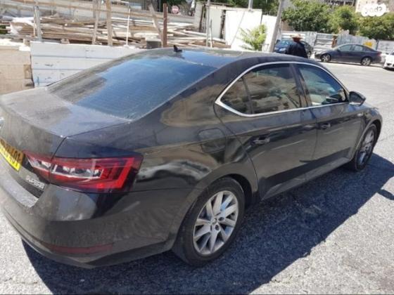 סקודה סופרב (עד 2019) Ambition אוט' 1.8 (180 כ''ס) בנזין 2018 למכירה בירושלים