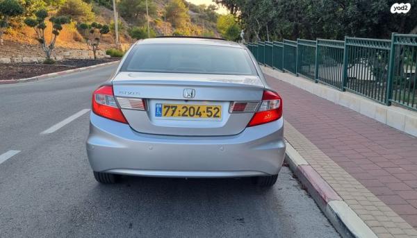 הונדה סיוויק סדאן החדשה Executive אוט' 1.8 (142 כ"ס) בנזין 2013 למכירה בחיפה