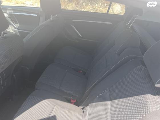 טויוטה ורסו GLI אוט' 1.8 (147 כ"ס) בנזין 2015 למכירה בכפר סבא