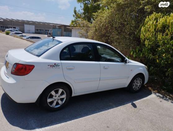 קיה ריו EX סדאן אוט' 1.4 (97 כ''ס) בנזין 2012 למכירה ברגבה