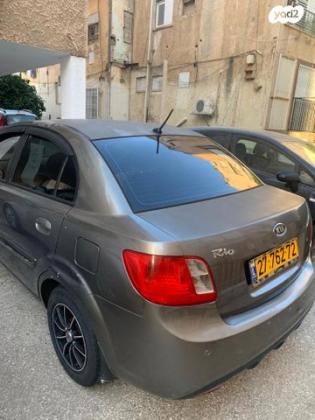 קיה ריו EX הצ'בק אוט' 1.4 (97 כ''ס) בנזין 2010 למכירה בראשון לציון