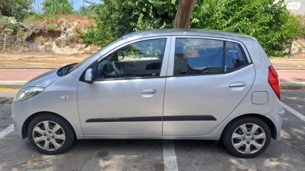 יונדאי i10 Inspire ידני 1.1 (69 כ''ס) בנזין 2011 למכירה בתל אביב יפו