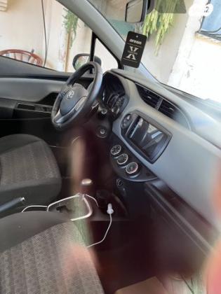 טויוטה יאריס Sol אוט' 1.3 (99 כ"ס) בנזין 2016 למכירה בפרדס חנה כרכור