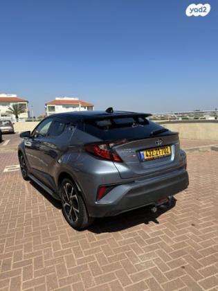 טויוטה C-HR Chic הייבריד אוט' 1.8 (98 כ"ס) בנזין 2021 למכירה בגנות