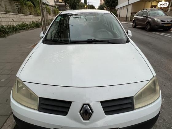 רנו מגאן דור 2 (2004-2010) Business אוט' 4 דל' 1.6 (110 כ''ס) בנזין 2005 למכירה בכפר סבא