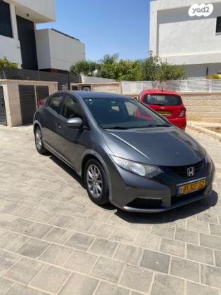 הונדה סיוויק האצ'בק החדשה Comfort אוט' 1.8 (142 כ''ס) בנזין 2014 למכירה בבאר שבע