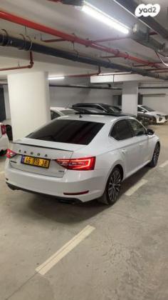 סקודה סופרב (עד 2019) 4X4 L&K אוט' 2.0 (280 כ"ס) בנזין 2016 למכירה בלוד