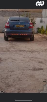 סקודה אוקטביה Elegance אוט' 1.8 (160 כ''ס) בנזין 2010 למכירה בחורה