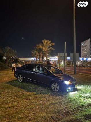 הונדה סיוויק סדאן החדשה Executive אוט' 1.8 (140 כ''ס) בנזין 2010 למכירה בכיסרא סומיע