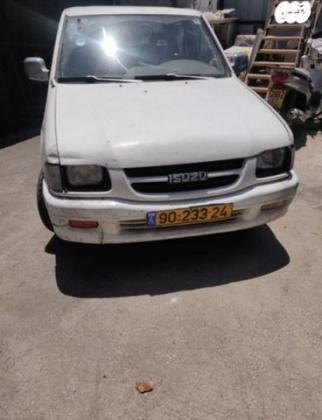 איסוזו איפון 2X4 LS דאבל קבינה אוט' דיזל 3.1 (109 כ''ס) דיזל 2000 למכירה ברמלה