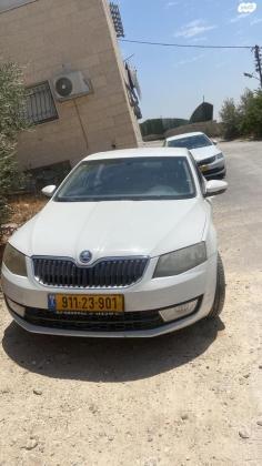 סקודה אוקטביה Elegance ידני דיזל 1.6 (105 כ''ס) דיזל 2015 למכירה בירושלים