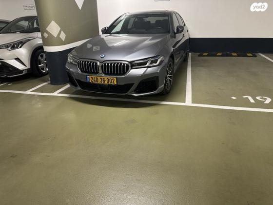 ב.מ.וו סדרה 5 530E IPer Exclusive-M הייבריד אוט' 2.0 (184 כ''ס) היברידי חשמל / בנזין 2021 למכירה ברעננה