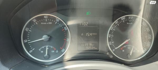 סקודה אוקטביה Ambiente ידני 1.4 (122 כ''ס) בנזין 2011 למכירה בישרש