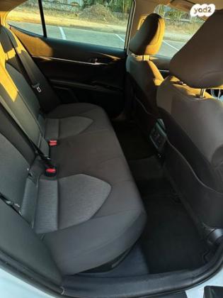 טויוטה קאמרי LE הייבריד אוט' 2.5 (178 כ''ס) בנזין 2020 למכירה בירושלים