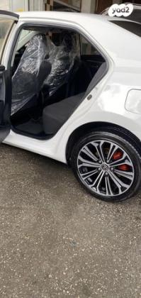 טויוטה קורולה Sun אוט' 1.6 (132 כ"ס) בנזין 2018 למכירה בלהבות חביבה