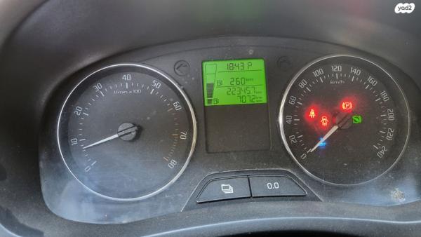 סקודה רומסטר Ambition אוט' 1.2 (105 כ"ס) בנזין 2014 למכירה בבני ברק