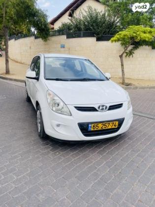 יונדאי i20 Inspire אוט' 1.4 (100 כ"ס) [2009-2015] בנזין 2011 למכירה בירושלים