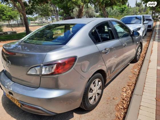 מאזדה i Active סדאן אוט' 1.6 (105 כ''ס) בנזין 2012 למכירה בכפר אביב