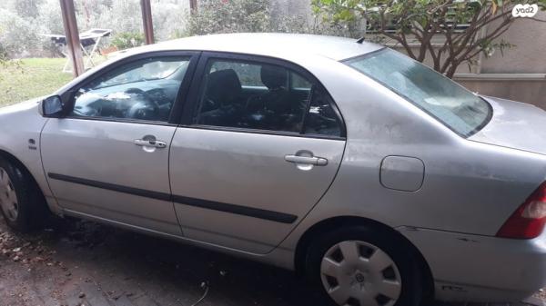 טויוטה קורולה Sun אוט' 1.6 (110 כ''ס) בנזין 2003 למכירה בברקאי