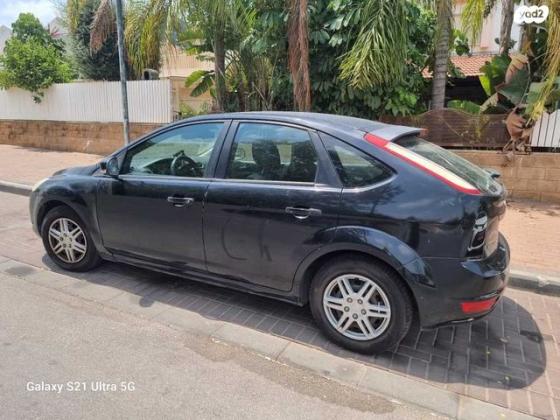 פורד פוקוס Trend הצ'בק אוט' 1.6 (100 כ''ס) בנזין 2011 למכירה בכפר יונה