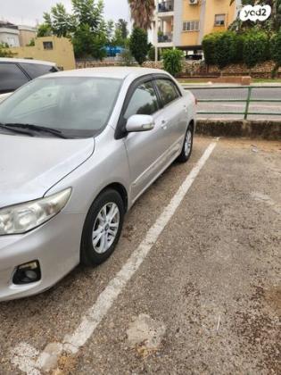 טויוטה קורולה GLI אוט' 1.6 (124 כ''ס) בנזין 2012 למכירה בלוד