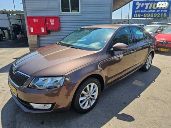 סקודה אוקטביה Style אוט' 1.2 (110 כ"ס) בנזין 2015 למכירה בכפר יונה