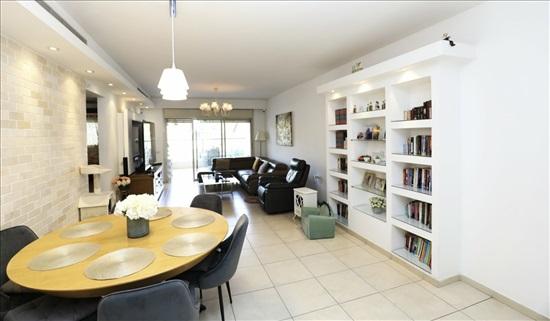 דירה 4 חדרים למכירה בכפר סבא | ויצמן | מרכז