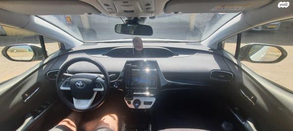 טויוטה פריוס Active הייבריד אוט' 1.8 (98 כ''ס) בנזין 2018 למכירה בנתניה