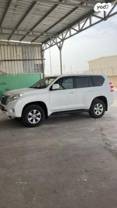 טויוטה לנד קרוזר ארוך 4X4 Luxury אוט' דיזל 7 מק' 3.0 (190 כ''ס) דיזל 2014 למכירה בערד