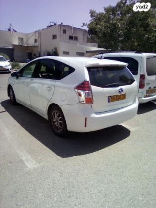 טויוטה פריוס פלוס הייבריד Regular אוט' 1.8 (99 כ"ס) בנזין 2015 למכירה בטבריה