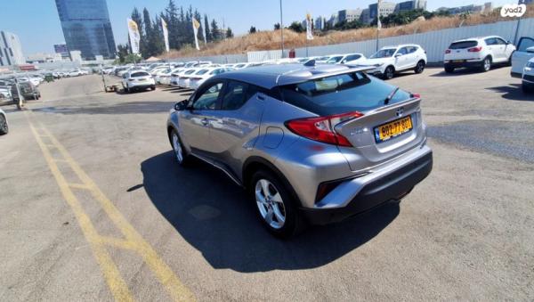טויוטה C-HR Flow-P הייבריד אוט' 1.8 (98 כ"ס) בנזין 2019 למכירה ב