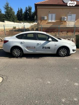 אופל אסטרה Berlina Enjoy סדאן ידני דיזל 1.6 (136 כ''ס) דיזל 2017 למכירה באביבים