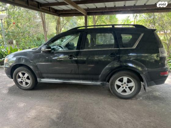 מיצובישי אאוטלנדר Instyle אוט' 5 מק' 2.0 (147 כ"ס) בנזין 2012 למכירה ברחובות