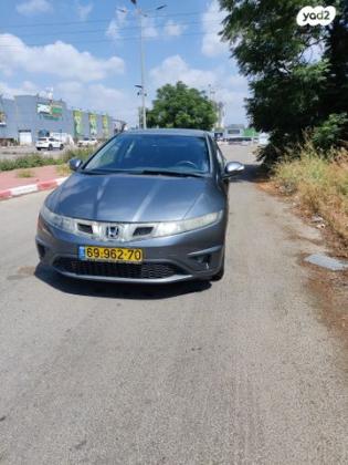 הונדה סיוויק האצ'בק החדשה Comfort אוט' 1.8 (140 כ''ס) בנזין 2010 למכירה בשדה משה