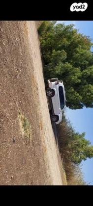 טויוטה לנד קרוזר ארוך 4X4 STD אוט' דיזל 8 מק' 3.0 (166 כ''ס) דיזל 2006 למכירה בכרמיאל