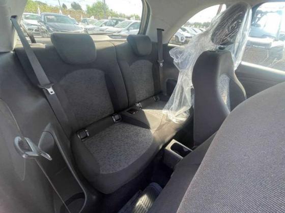 אופל אדם Jam STS אוט' 1.4 (87 כ''ס) בנזין 2015 למכירה בנתניה