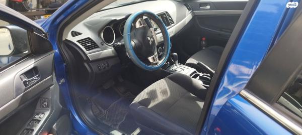 מיצובישי לנסר ספורטבק Sport אוט' 5 דל' 1.8 (140 כ"ס) בנזין 2016 למכירה בראשון לציון