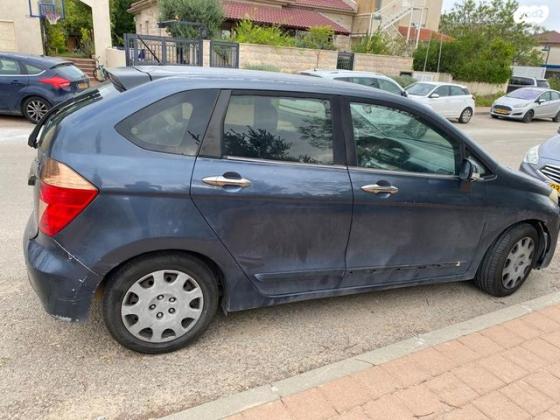 הונדה FR-V Trend אוט' 1.8 (140 כ''ס) בנזין 2008 למכירה בנחושה