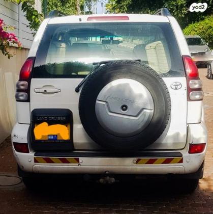 טויוטה לנד קרוזר ארוך 4X4 Luxury אוט' 8 מק' 4.0 (250 כ''ס) בנזין 2006 למכירה בחולון